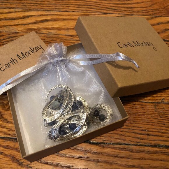 Stylish silver and gemstone necklace - Picture 9 of 9